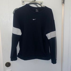 Women Nike sweatshirt